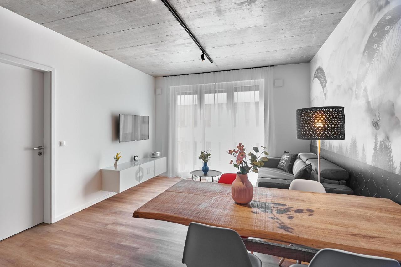 The Cloud Suite Apartments Freiburg im Breisgau Oda fotoğraf